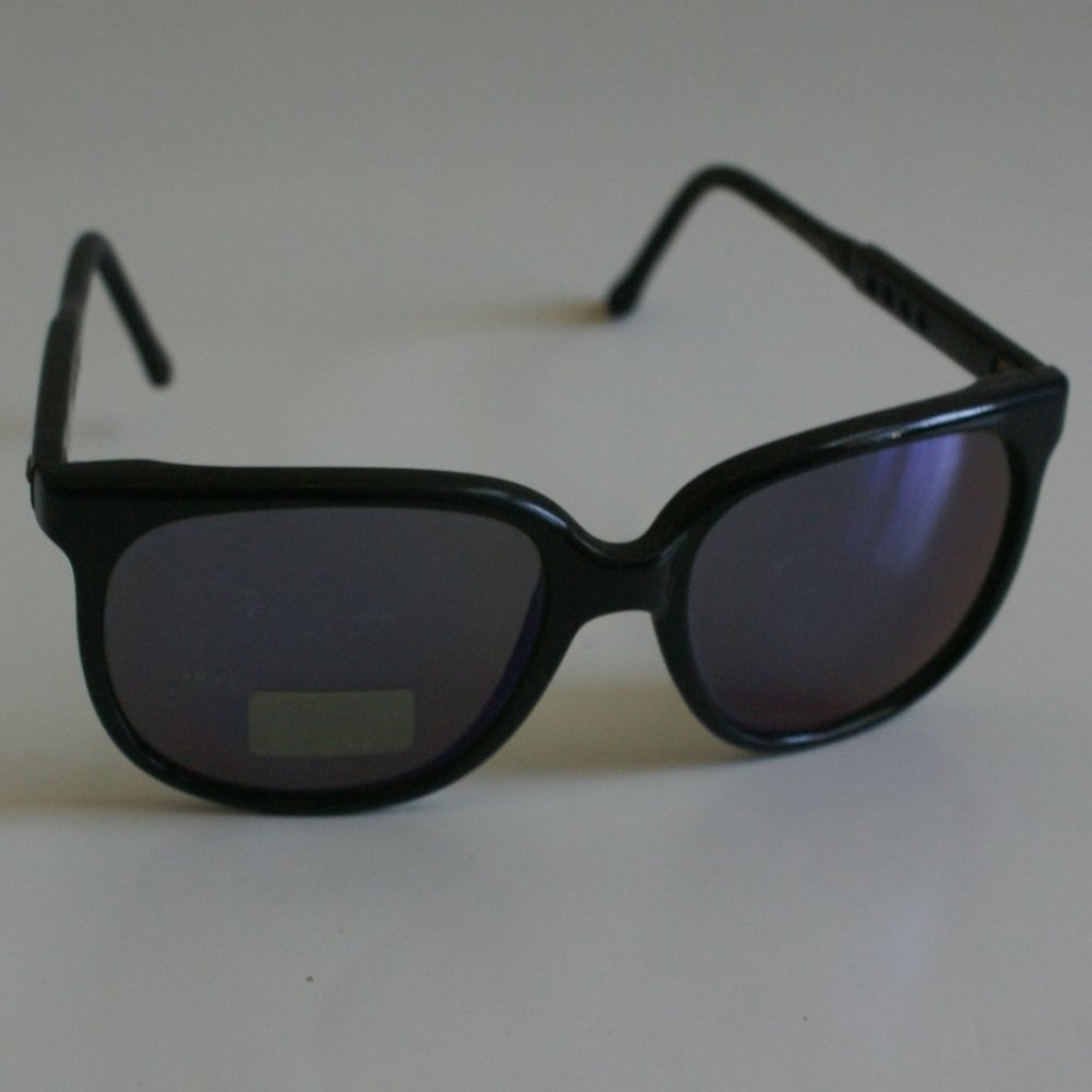 NWT True Vintage School boy / Cats 1000 style adjustable temple sunglasses